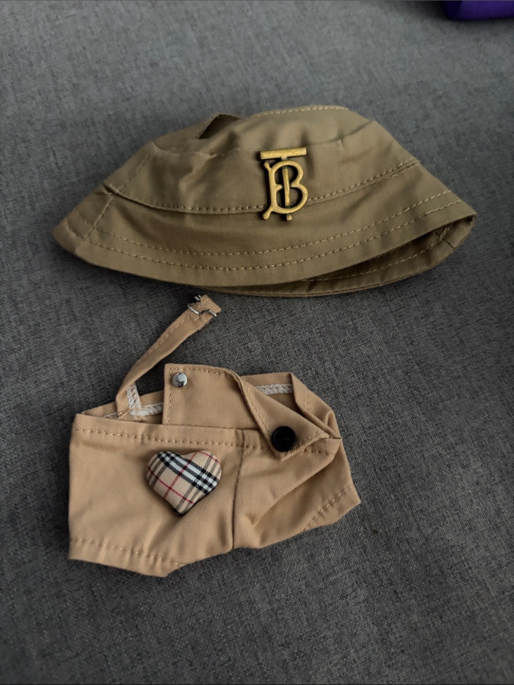 Labubu or XS doll sized overall outfit